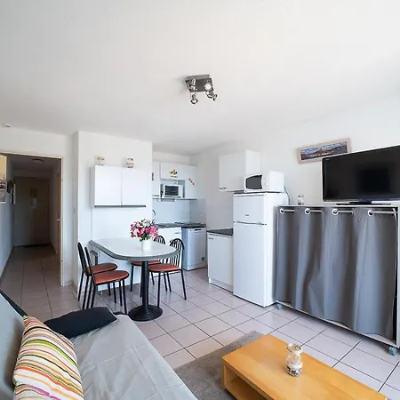 Evasion - A 200m De La Apartament *